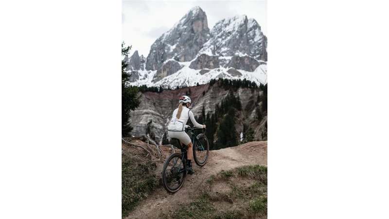 Abus Taipan LED Rennrad-Helm graphite silver