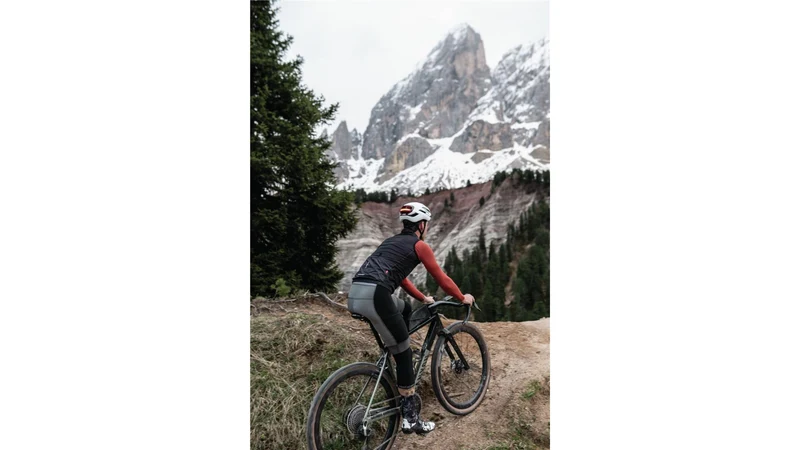 Abus Taipan LED Rennrad-Helm graphite silver