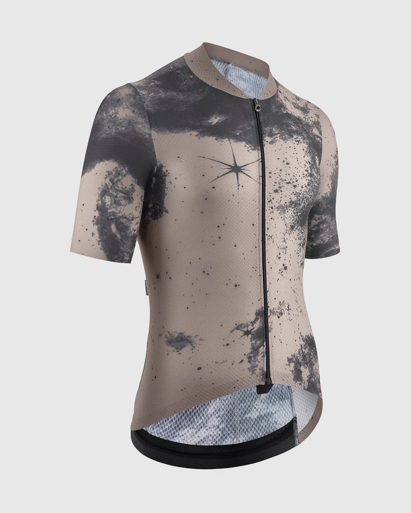 Assos Mille GT Trikot S11 Raum Reise Düne Sand