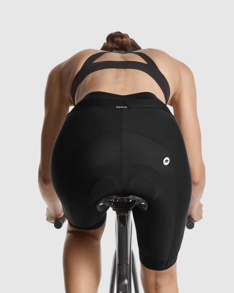 Assos Uma GT Halfshortsc2-Long Schwarz