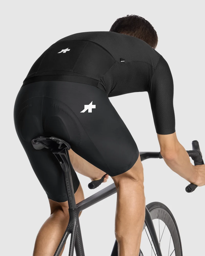 Assos Equipe R Trikot S11 Schwarz