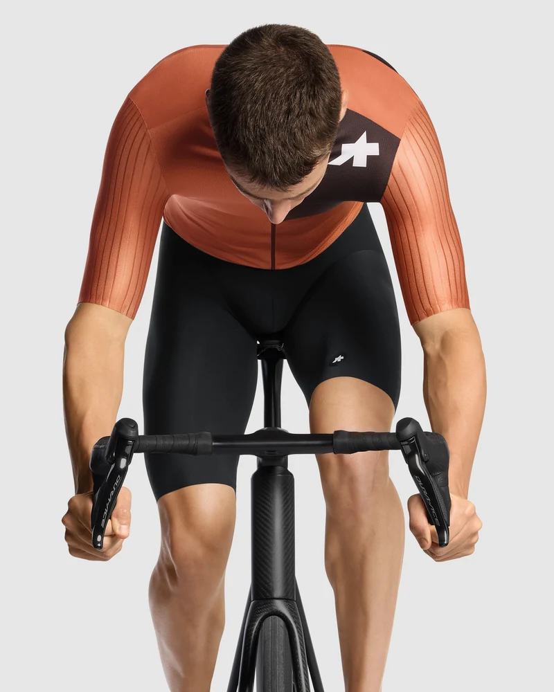 Assos Equipe RS Trikot S11 Rostig Braun