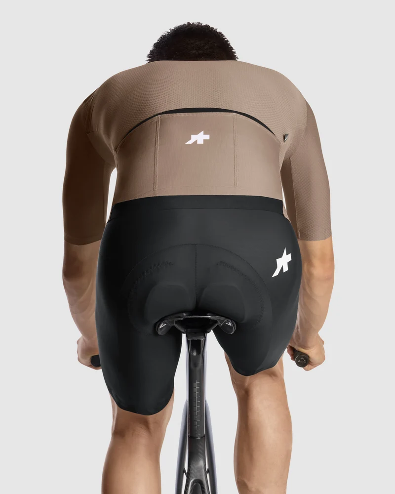 Assos Equipe R Trikot S11 Terra Sand