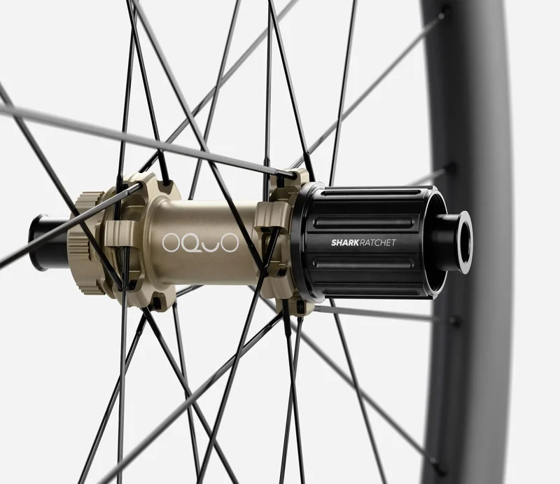 Oquo Hinterrad Gravel RP50LTD Shimano HG Metallic Cinnamon