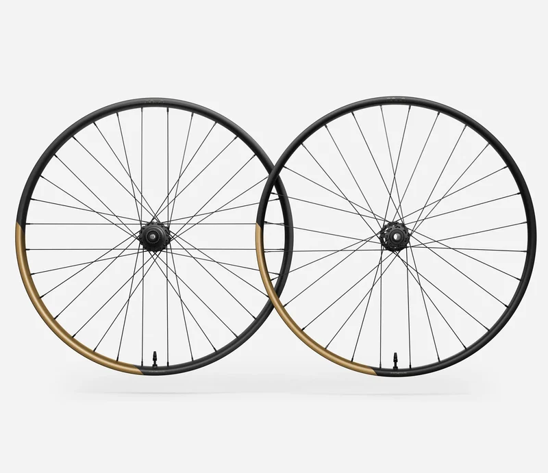 Oquo Mtb Laufradsatz MC32LTD XD 29 Metallic Golden Sand