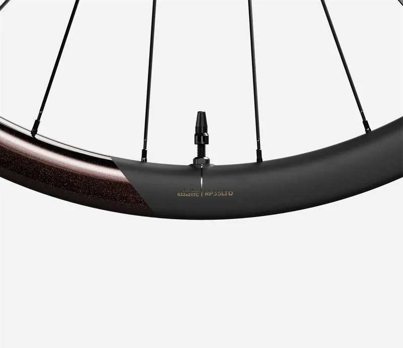 Oquo Vorderrad Gravel RP35LTD Burning Ashes