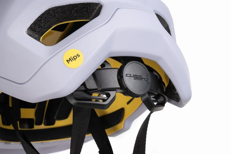 Cube Offpath MTB-Helm lilac