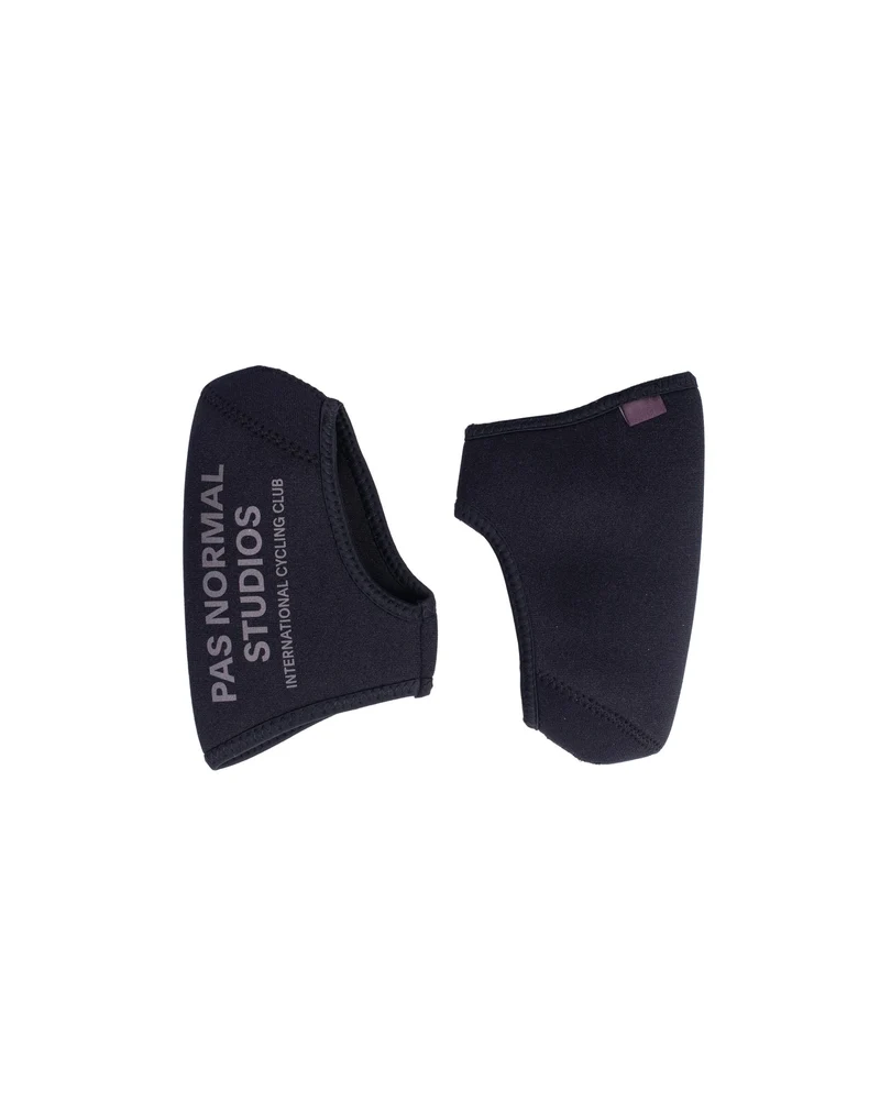 Zehenüberzieher Pas Normal Studios Logo Unisex Schwarz
