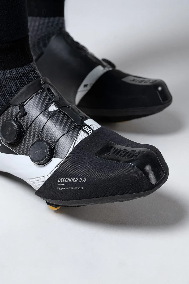 Defender 3.0 Toe Covers Gobik Unisex Pitch Black