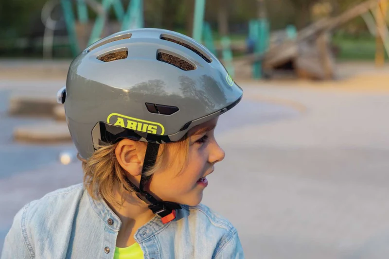 Abus Smiley 3.0 ACE LED Kinder-Helm royal blue