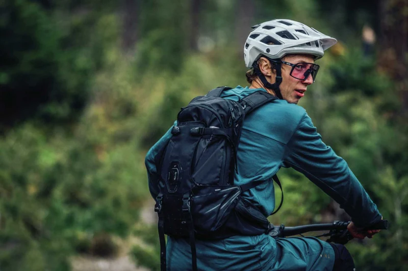 Abus Moventor 2.0 MTB-Helm pine green