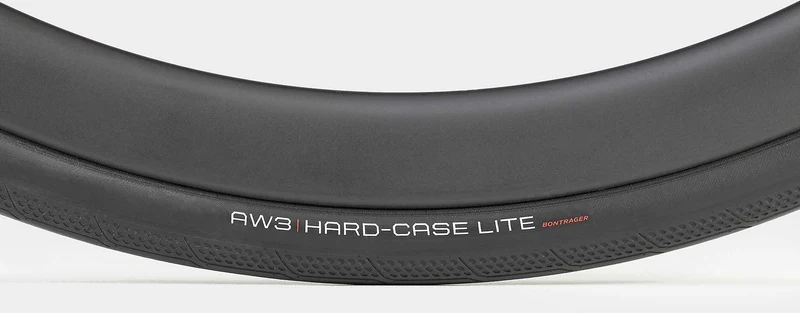 Bontrager AW3 Hard-Case Lite Faltreifen 28" Clincher black