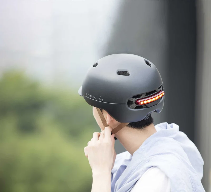 Livall C20 Smarter-Helm weiß