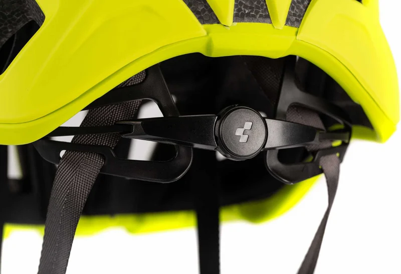 Cube Helm ROAD RACE yellow